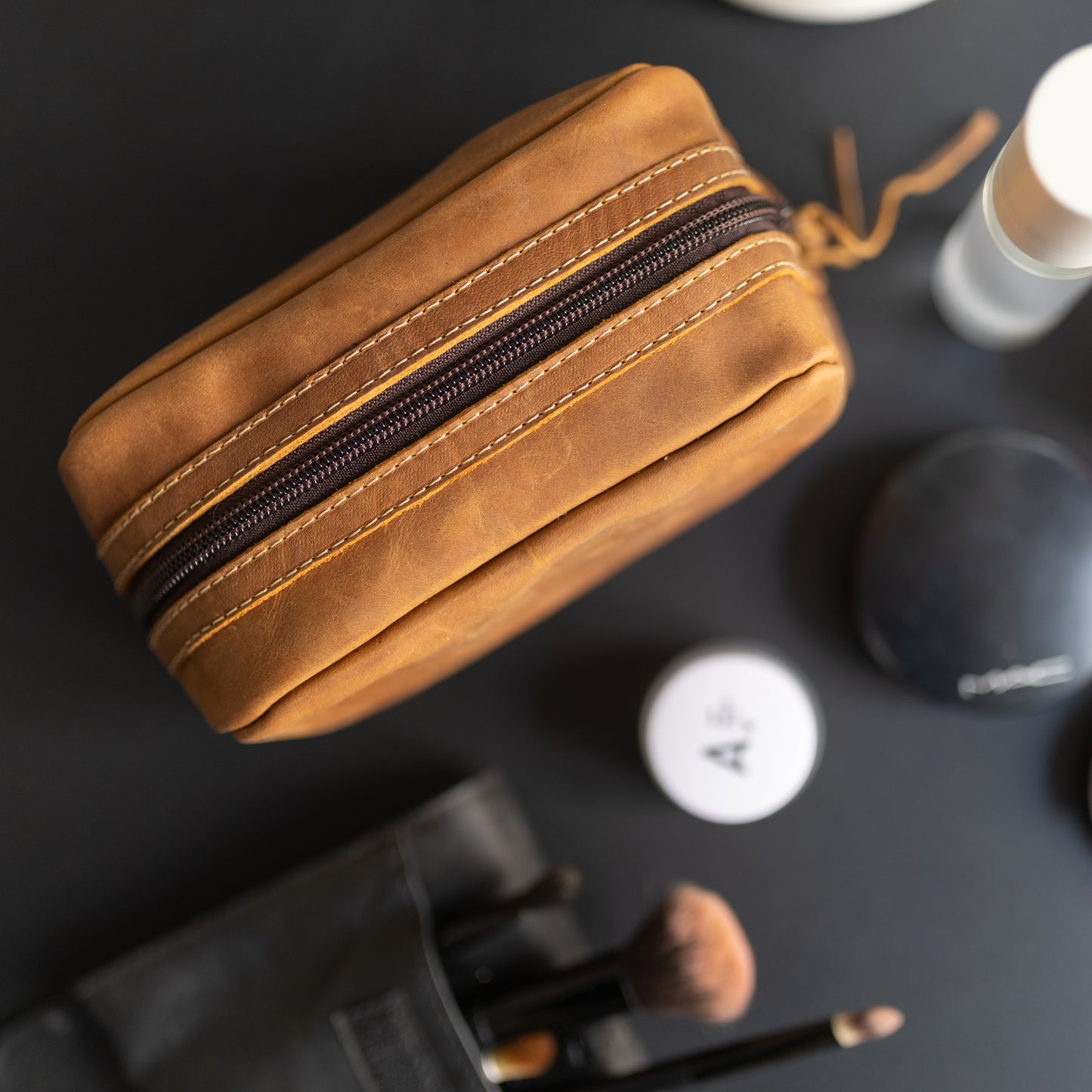 Trousse en cuir