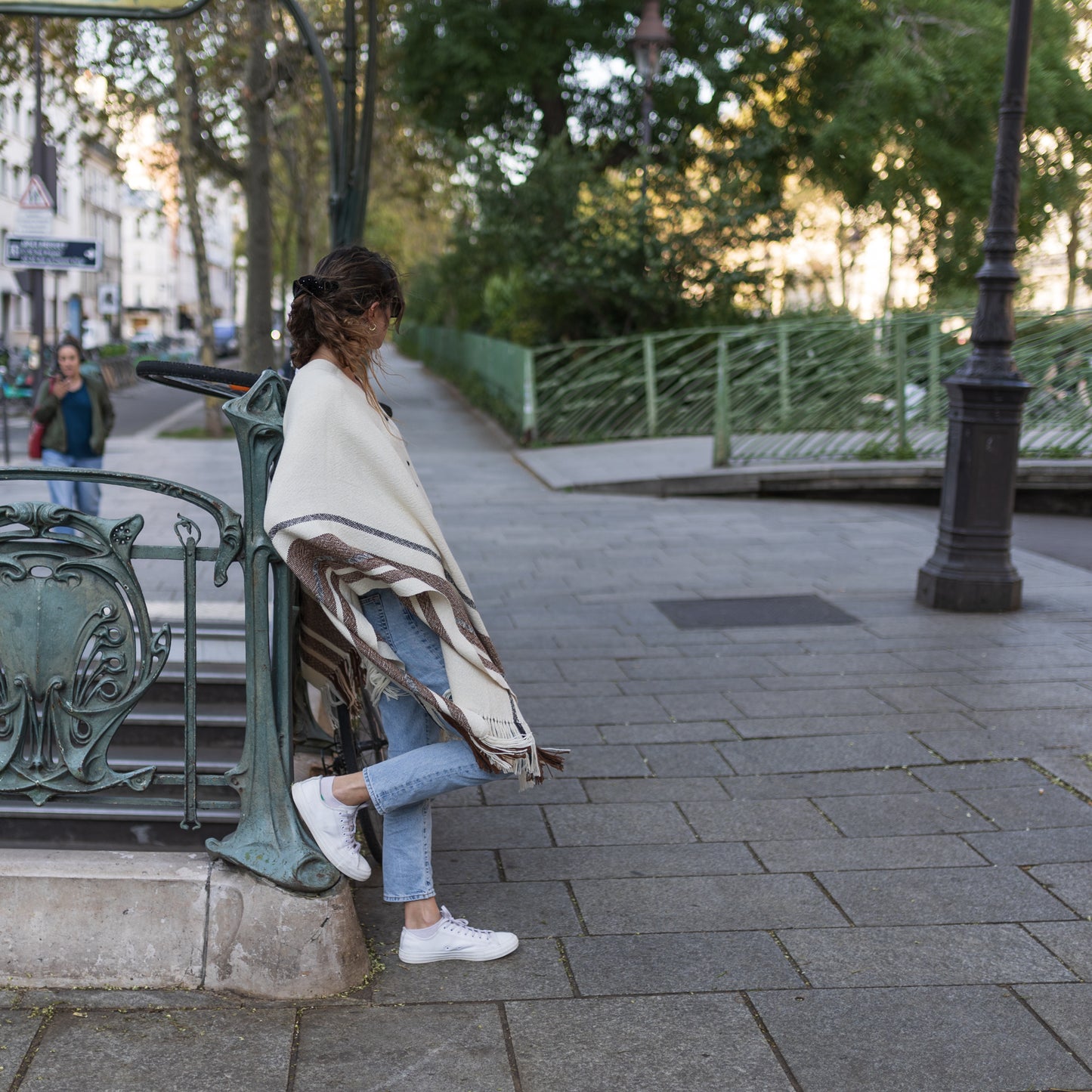 Linzor Poncho
