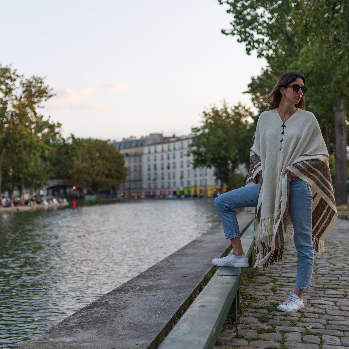 Linzor Poncho