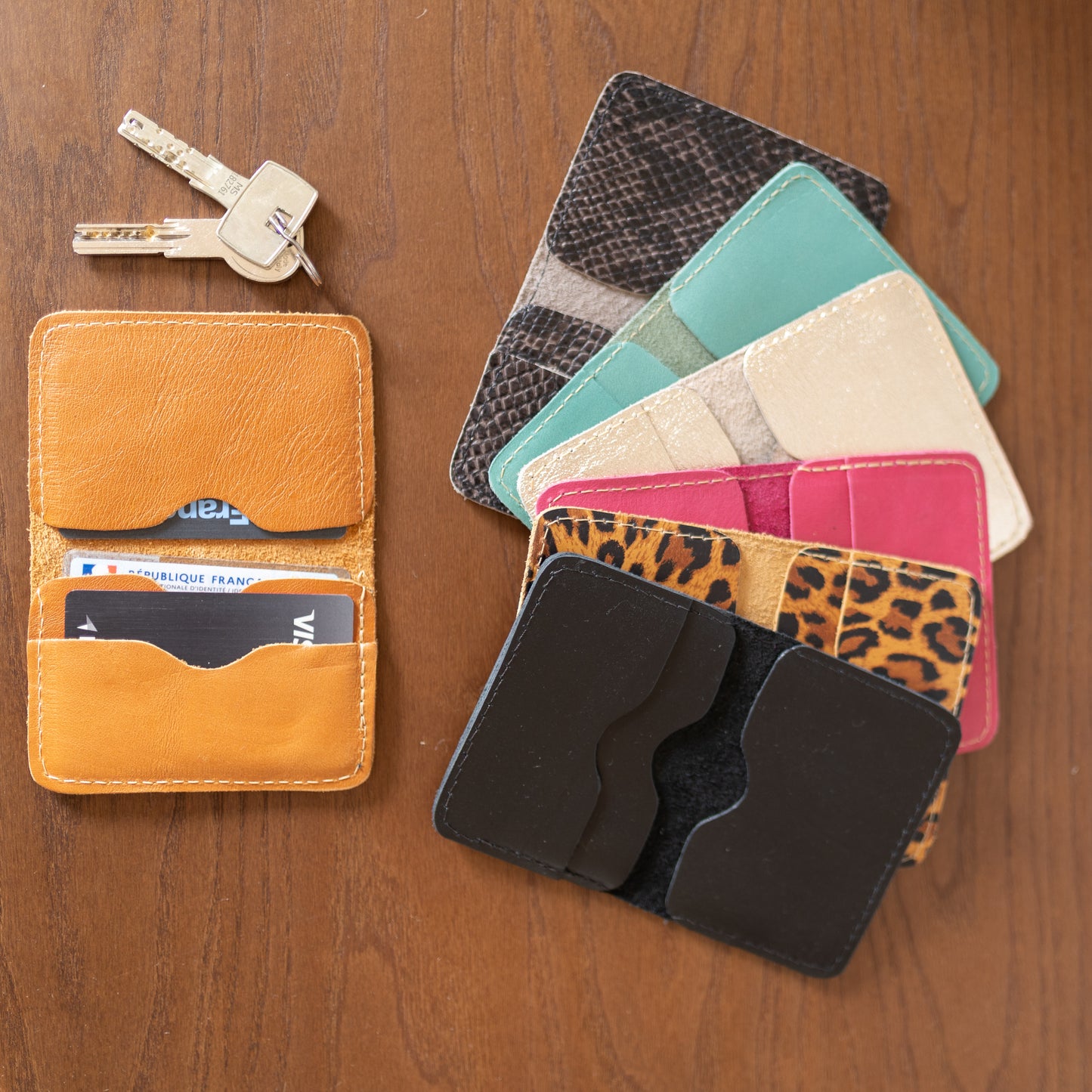 Porte carte en cuir