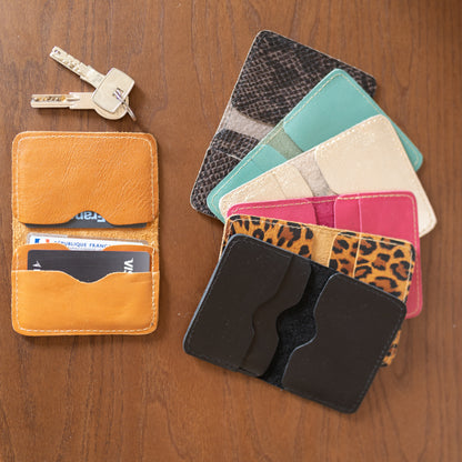 Porte carte en cuir
